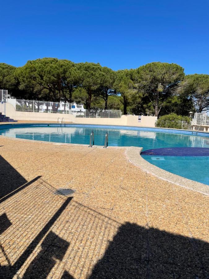 Studio Vue Port, Parking Prive, Terrasse, Clim Le Grau-du-Roi Eksteriør bilde